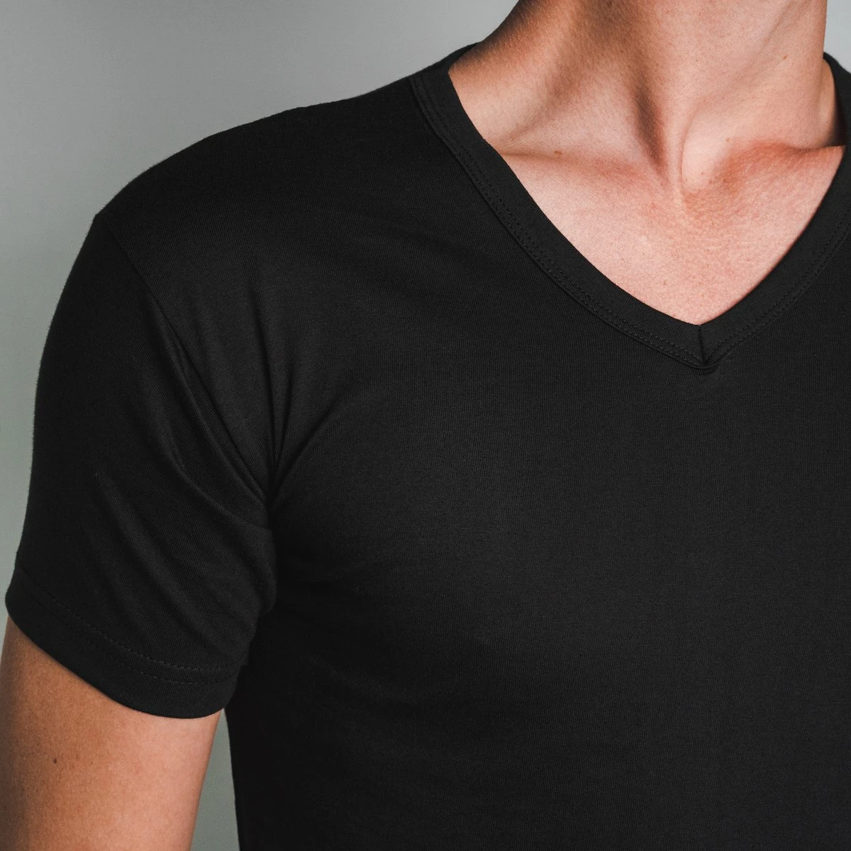 TimBasics - 100% Katoen - V-Hals Heren Ondershirt -3-Pack - Zwart - L 4 TimBasics - 100% Katoen - V-Hals Heren Ondershirt -3-Pack - Zwart - L – Image 2