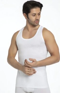 SPRUCE UP - Onderhemden - Hemden Heren - Onderhemd Heren - Wit - 100% Katoen - Tanktop Heren - Mouwloos - Heren Ondergoed - Ronde Hals - Maat L 11 SPRUCE UP - Onderhemden - Hemden Heren - Onderhemd Heren - Wit - 100% Katoen - Tanktop Heren - Mouwloos - Heren Ondergoed - Ronde Hals - Maat L -Merkloos Soldes 784x1200