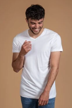 Suitable - T-shirt Wit V-hals Vita 2 Pack - Maat L - Modern-fit -Merkloos Soldes 800x1200 69