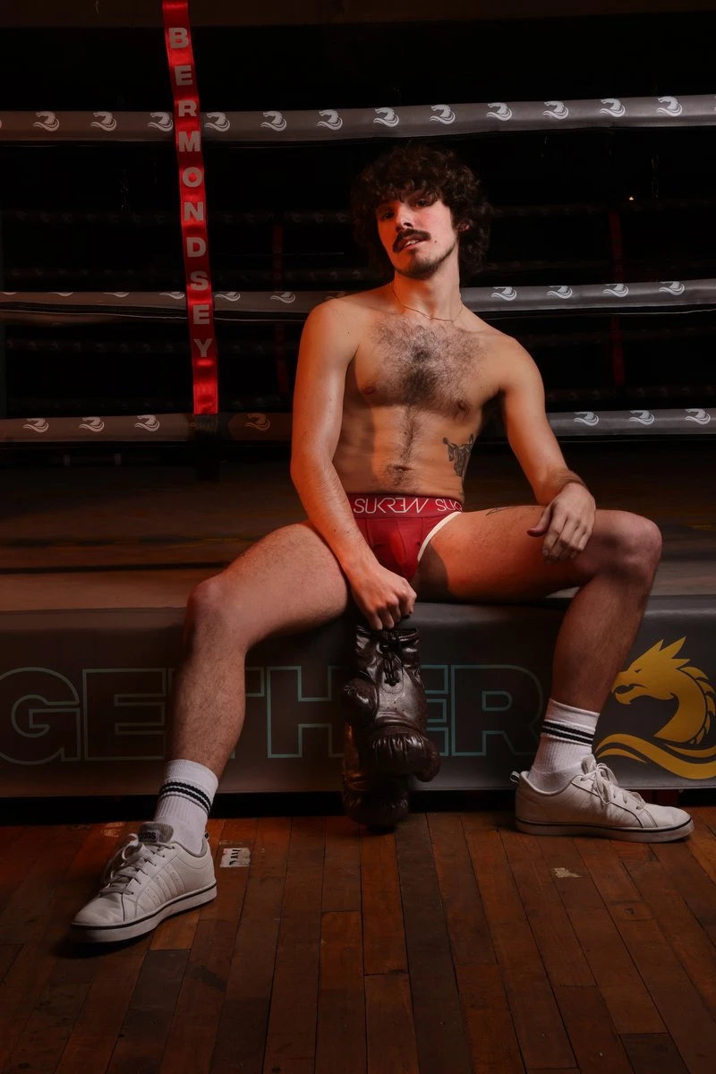 Sukrew Classic V-Thong Burgundy/Cream - Maat M - Sexy Heren Ondergoed - Erotische String Voor Mannen 10 Sukrew Classic V-Thong Burgundy/Cream - Maat M - Sexy Heren Ondergoed - Erotische String Voor Mannen – Image 8